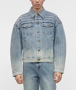 Jean en denim vintage délavé léger pour homme, respirant, 100 % coton, effet vieilli, déchiré, clouté sur le devant, style streetwear de créateur - Product Image 1