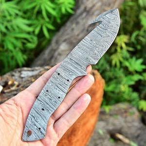 ชุดมีดทำเองจากเหล็กดามัสกัส พร้อมใบมีดเปล่าสำหรับทำมีดแบบ GUT HOOK SKINNER  ใบมีดฟูลแทงค์  ชุดมีดล่าสัตว์แบบใบมีดคงที่  รับผลิตแบบ OEM/ODM - Product Image 2