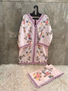 Trending Printed Shalwar Kameez con acabado de algodón importado Disponible en tallas y 1: 1 - Product Image 2