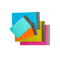 Vente en gros d'enveloppes postales en poly sacs postaux en plastique durables, sacs de colis d'emballage de vêtements, fournitures d'expédition de courrier d'affaires