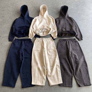 Custom logo <b>Plain</b> <b>Tracksuit</b> for Men Hoodie and Sweatpants Set Sweatsuits Blank Baggy Track Suit Manufacturer - Product Image 1