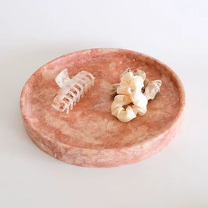 Bandeja Decorativa y Elegante para Servir Aperitivos, Hecha a Mano con Resina Ecológica, con Diseño Moderno para el Hogar, la Cocina y Cafeterías - Product Image 1