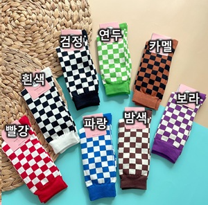 Calcetines a Cuadros de Moda Coreana para Mujer, Hechos de Algodón Peinado - Product Image 2