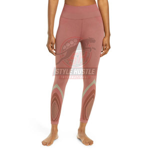 Leggings de yoga elásticos de último diseño, más vendidos, ropa deportiva transpirable de secado rápido, hechos en Pakistán - Product Image 2