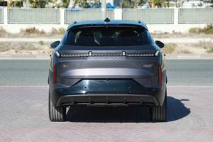 Ly Nk & Co 08 E M-P Edición Limitada 1.5L Morado Interior AWD Sedán Litio R18 Cuero Eléctrico Cuatro Ruedas - Product Image 2