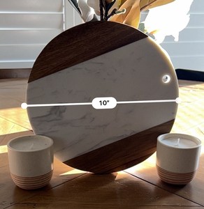 Tabla de Cortar Redonda de Madera Sostenible Premium y Bandeja para Servir - Apta para Lavavajillas para Uso en la Cocina del Hogar - Product Image 4