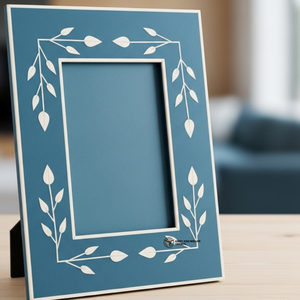 Cadre photo artisanal décoratif bleu floral de qualité supérieure - Product Image 2
