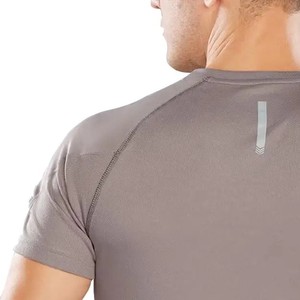 Camiseta Deportiva para Hombre OEM a Precio Económico, Súper Calidad, Transpirable, con Logotipo/Colores Personalizados, Camiseta Deportiva para Hombre de Última Tendencia, Ligera - Product Image 2
