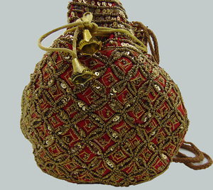 Buy Women's Beaded Women's <b>Wristlet</b> With Gold Thread Pattern Vintage Style Handmade Purse Potli Purse Ethnic Rajasthani Mirror - Product Image 2