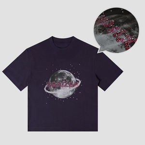 T-shirt à manches courtes pour homme, bleu marine foncé, avec imprimé lune et horizon, coupe classique, col rond, jersey décontracté en coton - Product Image 2