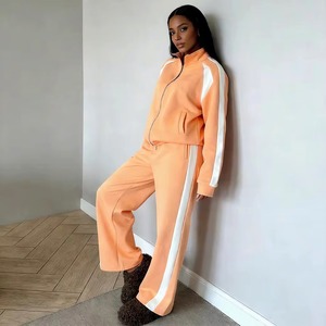 Ensemble de jogging personnalisé de haute qualité, sweat-shirts à fermeture éclair et pantalons de survêtement unis, ensembles deux pièces, tenues pour femmes, fabricants de vêtements - Product Image 5
