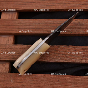 Cuchillo de Caza de Acero de Damasco de Grado Industrial UA Supplies, Hoja Recta, Mango de Madera, Cuchillo Utilitario EDC para Supervivencia al Aire Libre - Product Image 6