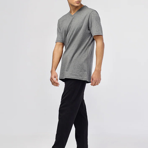 Camisetas Personalizadas con Cuello en V para Hombre, 100% Algodón, Manga Corta, Transpirables, Cómodas, Venta al Por Mayor, Servicio OEM Personalizado de Alta Calidad - Product Image 2