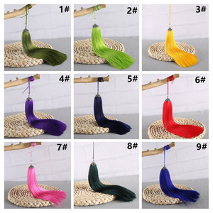 Pompons en rayonne soyeuse de 8 cm faits main de haute qualité, épais, colorés et très visibles, pour vêtements ou usages personnalisés - Product Image 4