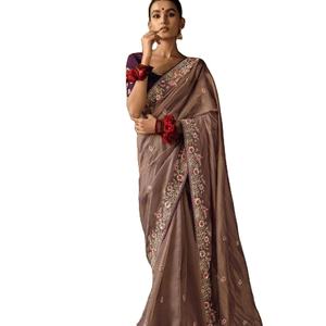 Último diseñador Doola seda bordado mano trabajo borde Sari por Fab Zone - Product Image 1