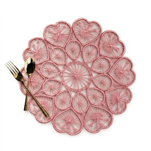 Set de table rond en raphia festonné, dessous de plat en paille tressée écologique, idéal pour la vente en gros, mariages et restaurants - Product Image 2