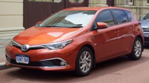 Viseras para ventanas de coche HIC, protectores contra la intemperie de PMMA para Toyota Auris Hachback 5 puertas, Corolla hatchback, Scion iM 2018-2023 - Product Image 1