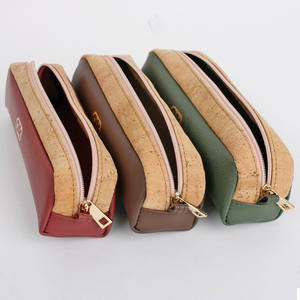 กระเป๋าใส่ปากกาจากไม้ก๊อกและหนังที่ยั่งยืน ZP260103 - Product Image 3