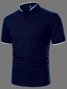 Polo para Hombre con Ribete en Contraste, Manga Corta, Cuello con Botones, Estilo Casual para Golf, con Logotipo Personalizado - Product Image 4