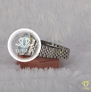 Reloj de Pulsera LuxuryDial, Reloj de Cuarzo de Acero Inoxidable Dorado, Joyería de Diamantes Premium para Venta al por Menor y al por Mayor - Product Image 2