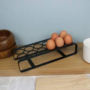 Support à œufs en fer de qualité supérieure pour la cuisine de style campagnard, offrant une structure métallique robuste et un design vertical gain de place - Product Image 4