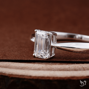Anillo de Compromiso con Diamante Cultivado en Laboratorio, Corte Esmeralda de 1 Quilate, Certificado IGI, Engaste Solitario con Tallo Puntiagudo, Oro Blanco de 10K, para Boda - Product Image 3