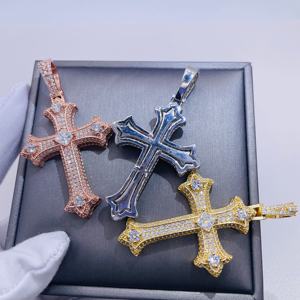 เครื่องทดสอบเพชรผ่านตามสั่งจี้ไขว้ VVS Moissanite สำหรับผู้ชาย925กระโดดทำจากเงินประดับเพชร - Product Image 2