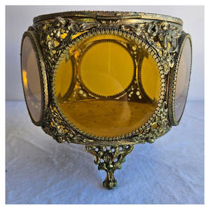 Boîtes à bijoux modernes en verre biseauté en laiton |   Boîte de rangement pour bijoux en verre, fabriquée à la main, en laiton antique moulé sous pression, couleur et dimensions personnalisées - Product Image 1