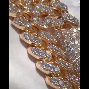 สร้อยคิวบาลิงค์แบบหนา 18 มม. ประดับเพชรโมอิสซาไนต์คุณภาพพรีเมียม Iced Jewelz สไตล์ฮิปฮอปแบบไมอามี - Product Image 6