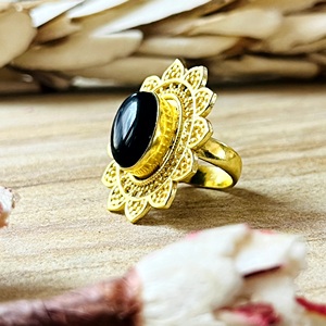 แหวนดีไซน์ใหม่ล่าสุดสไตล์โบโฮ ออนิกซ์ วงทองเหลืองลายชนเผ่า ชุบทอง 18k ลายดอกทานตะวัน วินเทจ สำหรับผู้หญิง ขายส่ง/OEM/ODM - Product Image 2