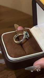 แหวนมอสซาไนต์สีเขียวทรงโอल्डยูโรเปียนคัทแบบคุชชั่น ประดับด้วยแถบไขว้ สำหรับผู้หญิง เงินแท้ 925 ของแท้ ของขวัญแทนคำมั่นสัญญาสำหรับคู่รัก - Product Image 3