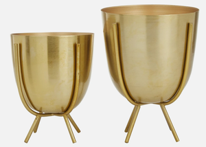 Pot à œufs en métal doré brossé avec support en métal, style mid-century modern glamour ou accent décoratif contemporain minimaliste, finition dorée - Product Image 3