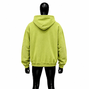Sweat à capuche surdimensionné vert lime personnalisé avec motif arbre de la Forêt-Noire, effet vieilli et délavé, style streetwear pour homme - Product Image 2
