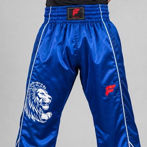 Pantalon de kick-boxing professionnel conçu avec des matériaux de qualité supérieure pour un confort de mouvement illimité et une durabilité accrue. - Product Image 4