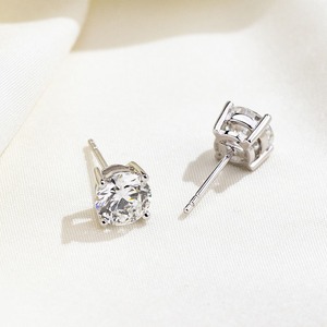 Pendientes de Diamantes Cultivados en Laboratorio VVS2, Oro Sólido de 18K, Clásicos con Cuatro Garras, Corte Brillante Redondo, CVD CROWN, Regalo de Boda - Product Image 1