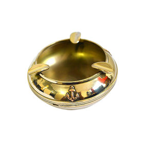 Cenicero de Latón de Diseño Maravilloso con la Mejor Calidad, Forma Redonda, Acabado Dorado Pulido, Cenicero para Cigarros para Uso en Oficina - Product Image 1