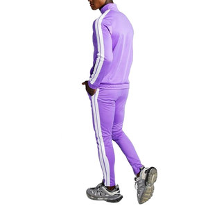 Ensemble de survêtement violet pour homme, manches longues, coupe classique, style sportif avec bandes blanches, en polyester respirant, idéal pour le printemps - Product Image 2