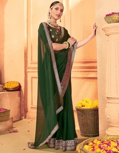 Sari en Georgette Vert pour Femme KV, Tissé à la Main, Design de Créateur, avec Blouse Non Cousue - Product Image 5