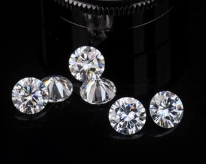 Moissanita redonda de 3 mm a 11 mm, moissanita suelta de color D con certificación GRA, moissanita facetada VVS para la fabricación de joyas. - Product Image 2