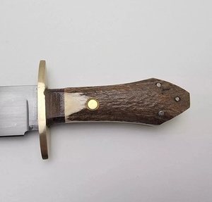 Couteau Bowie artisanal à lame fixe, couteau de chasse, lame en acier de qualité supérieure, couteau de survie en plein air avec manche en bois, Pasha Enterprises - Product Image 4