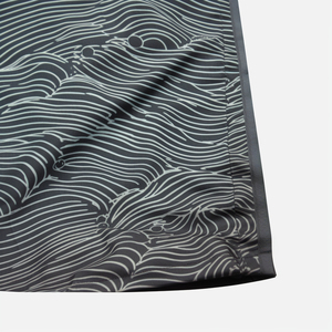 Short de bain décontracté pour homme à motif géométrique imprimé par sublimation, en polyester tricoté 220g, séchage rapide, taille mi-haute avec cordon de serrage - Product Image 2