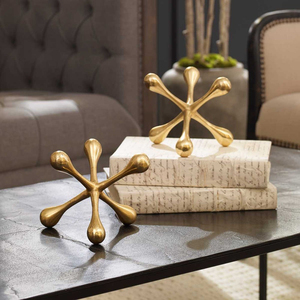 Moderno Juego de Esculturas de Aluminio Dorado Hechas a Mano, Decoración Nórdica para Mesa, Regalo de Aniversario para el Hogar, Oficina o Escritorio - Product Image 4