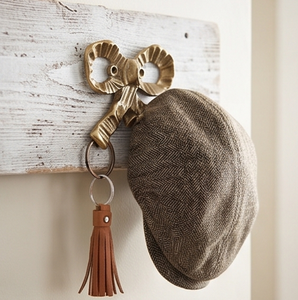 Antique Polish Bow Design Wall <b>Hook</b> Metal <b>With</b> Vintage Design Perfect For Home Decor And Elegant Storage Solutions - Product Image 6