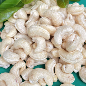 Proveedor Confiable de Nueces de Anacardo Crudas W320 al por Mayor, Alta Calidad de Santigo, Vietnam - Product Image 1