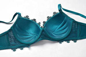 Ensemble soutien-gorge push-up et culotte pour femme, lingerie élégante et confortable avec tissu extensible respirant, ensemble soutien-gorge et culotte. - Product Image 2