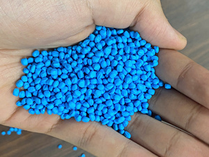 EVOPLAS VIETNAM Granulés de plastique bleus PP/PE de qualité moulage par injection, Masterbatch haute fluidité, Haute dispersion, Résistant aux UV, Profilés - Product Image 4