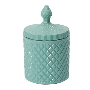 Vela aromática de soja en frasco de vidrio texturizado de diseño de lujo con tapa, portavelas decorativo de vidrio con relieve, se ofrece personalización. - Product Image 1