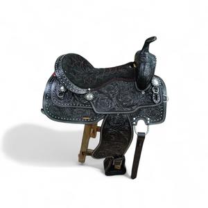 Selle de cheval en cuir western artisanale avec siège rembourré noir et décorations florales - Product Image 3