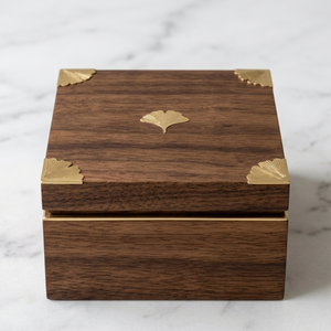 Boîte de rangement en bois de luxe avec incrustation en laiton motif Ginkgo, boîte à bijoux artisanale en noyer pour salon, cuisine, armoire - Product Image 2