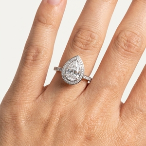 Anillo de Diamantes con Corte Pera de Platino PT900 para Mujer, Certificado IGI, Color D Natural, Anillo de Compromiso de Lujo con Halo de Piedras Laterales - Product Image 5
